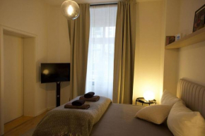 Ground-floor Studio For 2 Ppl In Prenzlauer Berg